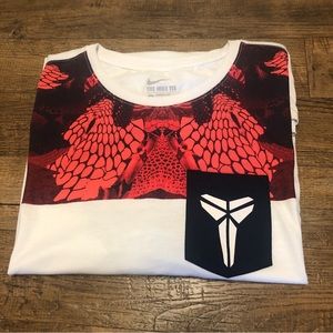 Kobe Bryant Nike dri-fit xxl hard to find (rare)